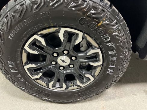 New 2026 Chevrolet Silverado 1500 ZR2 w/ LPO, Dark Essentials Package AWD/4WD image 46