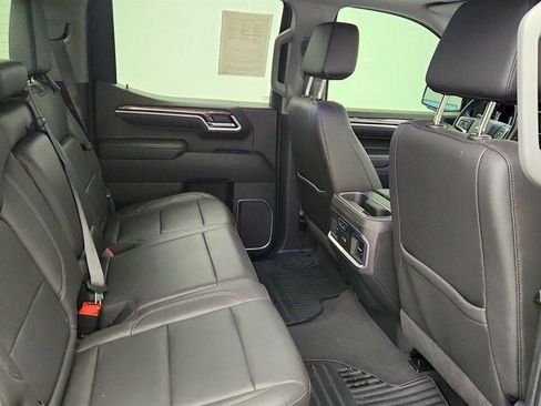 Used 2022 Chevrolet Silverado 1500 LTZ w/ LTZ Premium Package image 24