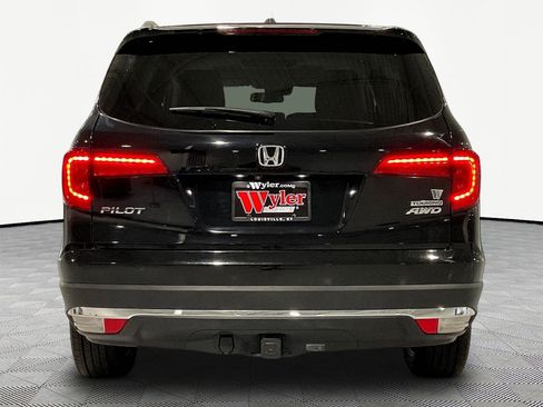 Used 2016 Honda Pilot Touring image 5