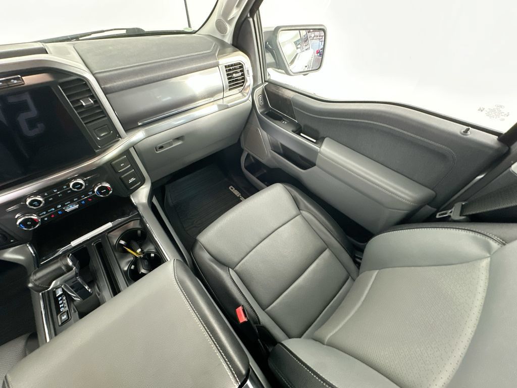Used 2022 Ford F150 Lariat w/ Equipment Group 502A High AWD/4WD image 11