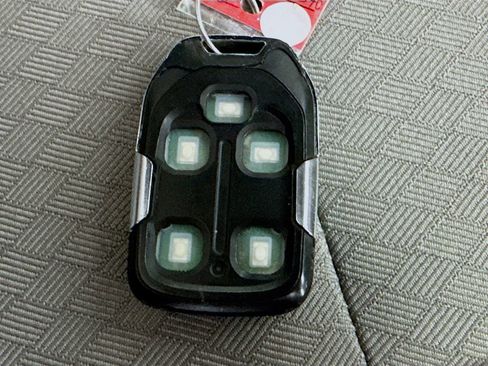 Used 2021 Chevrolet Silverado 1500 RST image 33