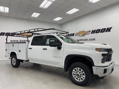 New 2026 Chevrolet Silverado 2500 W/T w/ WT Convenience Package AWD/4WD image 3