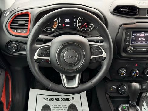 Used 2019 Jeep Renegade Sport AWD/4WD image 21