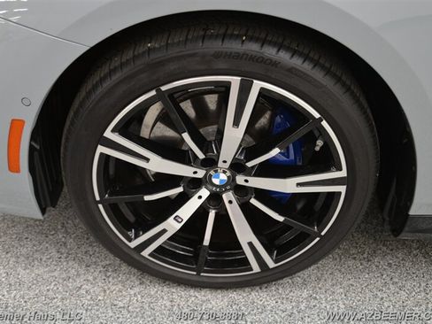 Used 2026 BMW 530i w/ M Sport Package RWD image 55