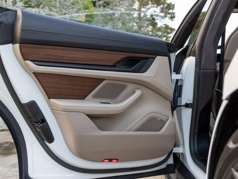 Certified 2023 Porsche Taycan GTS image 35