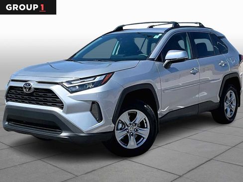 Used 2024 Toyota RAV4 XLE w/ Convenience Package image 1