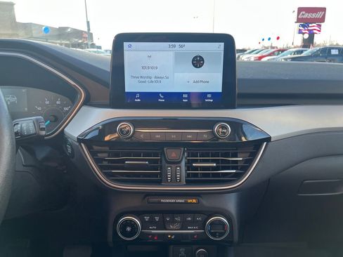 Used 2021 Ford Escape SE w/ Cold Weather Package image 23