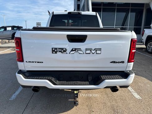 Used 2025 RAM 1500 Limited AWD/4WD image 9