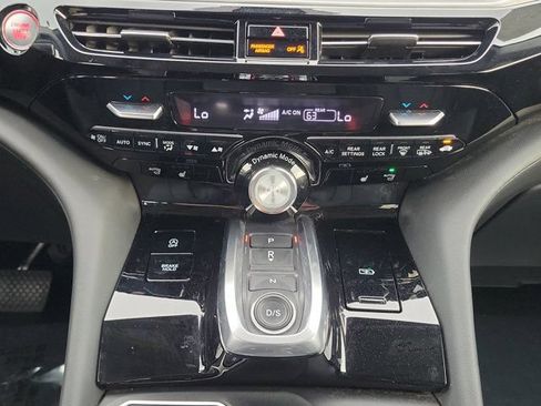 Used 2024 Acura MDX FWD image 19