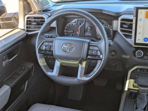 Used 2023 Toyota Tundra Limited AWD/4WD image 15