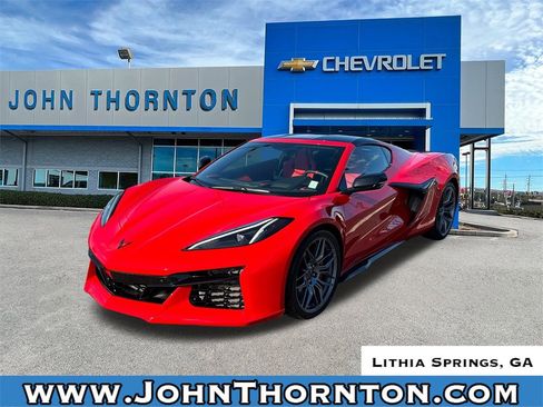 Used 2023 Chevrolet Corvette Z06 image 1
