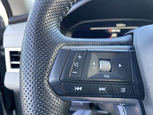 Used 2023 Mitsubishi Outlander SEL image 27