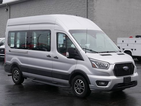 Used 2023 Ford Transit 350 XLT image 7