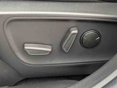 New 2026 Ford Escape SE w/ PHEV Premium Package image 20