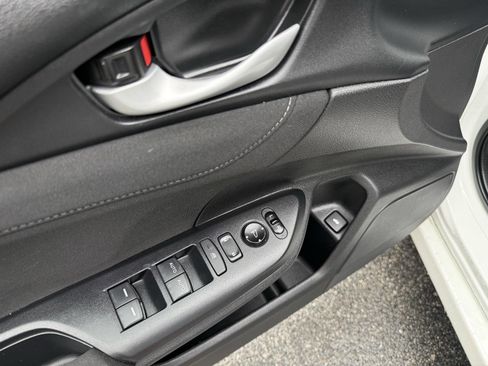 Used 2019 Honda Civic EX image 16