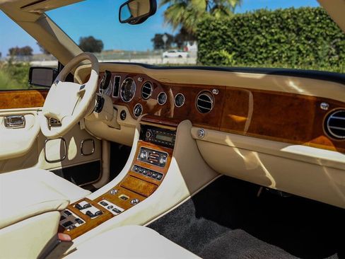 Used 2000 Rolls-Royce Corniche RWD image 23