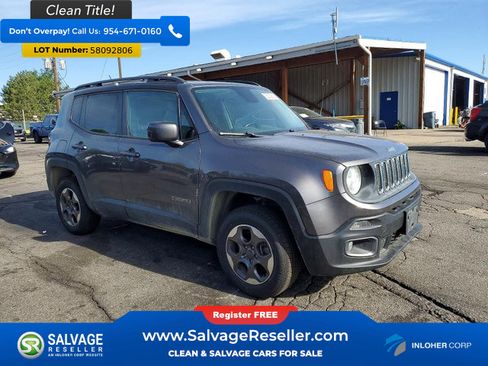 Used 2016 Jeep Renegade Latitude AWD/4WD image 5