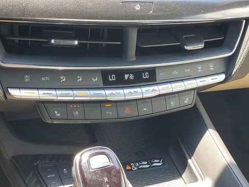Used 2023 Cadillac CT5 Premium Luxury RWD image 18