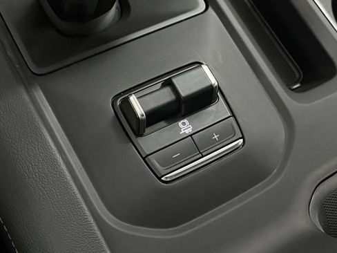 Used 2023 GMC Sierra 1500 Denali AWD/4WD image 42