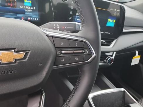 New 2026 Chevrolet Equinox LT image 18