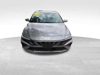Used 2025 Hyundai Elantra SEL