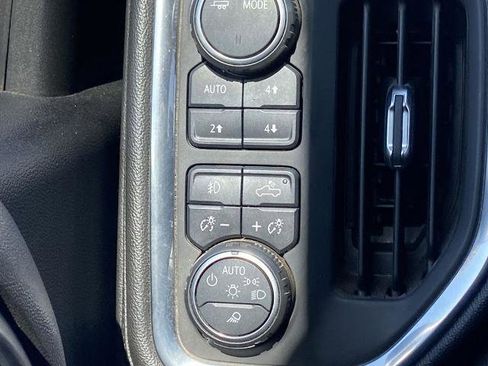 Used 2021 Chevrolet Silverado 2500 LTZ AWD/4WD image 14
