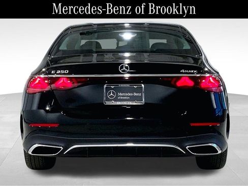 Used 2026 Mercedes-Benz E 350 4MATIC Sedan image 4
