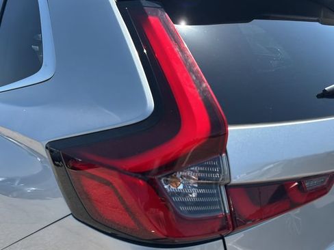 Used 2023 Honda CR-V Sport image 28