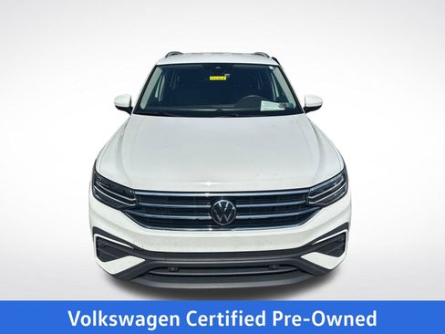 Certified 2024 Volkswagen Tiguan SE AWD/4WD image 9