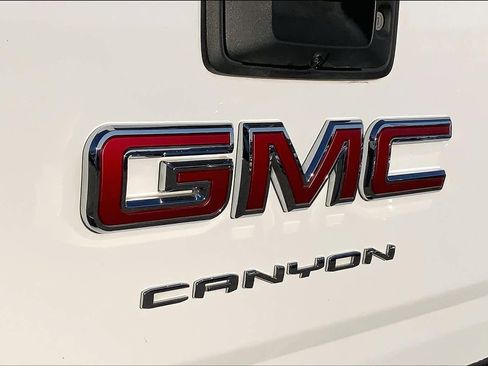 Used 2022 GMC Canyon Elevation w/ Trailering Package image 30