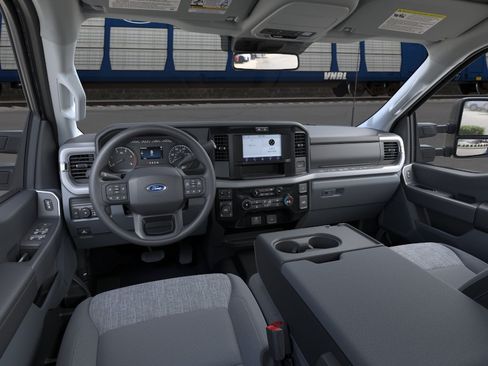New 2026 Ford F250 XLT w/ FX4 Off-Road Package AWD/4WD image 36