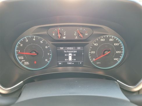 Used 2018 Chevrolet Equinox LT image 33