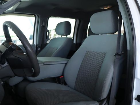 Used 2016 Ford F250 XLT w/ Snow Plow Prep Package image 16