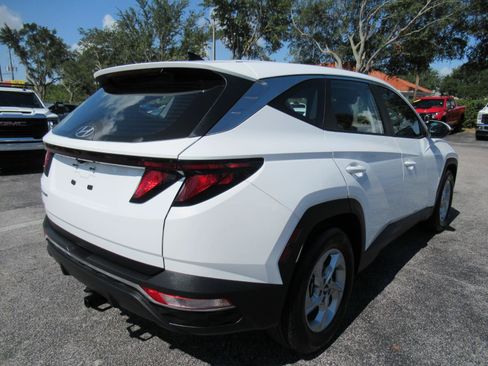 Used 2024 Hyundai Tucson SE FWD image 7