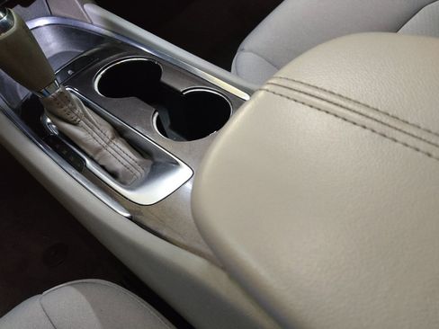 Used 2019 Chevrolet Malibu LT FWD image 26