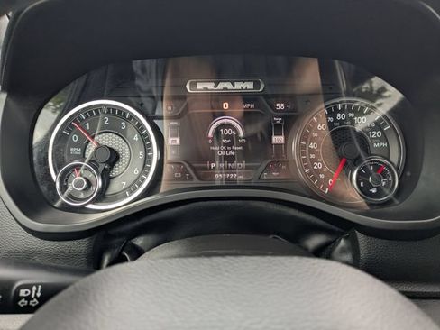 Used 2024 RAM 1500 Laramie AWD/4WD image 27