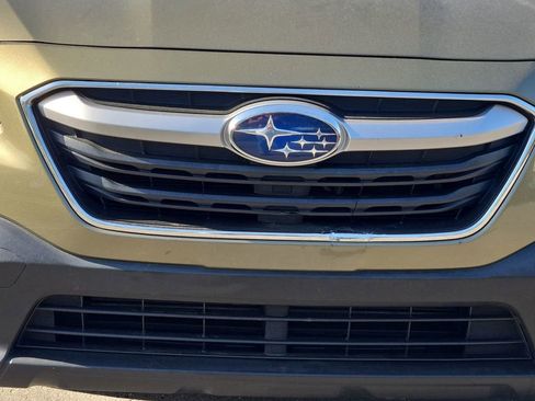 Used 2022 Subaru Outback Premium AWD/4WD image 18