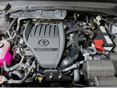 Certified 2025 Toyota Grand Highlander AWD image 27