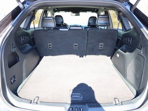 Used 2019 Ford Edge ST image 13