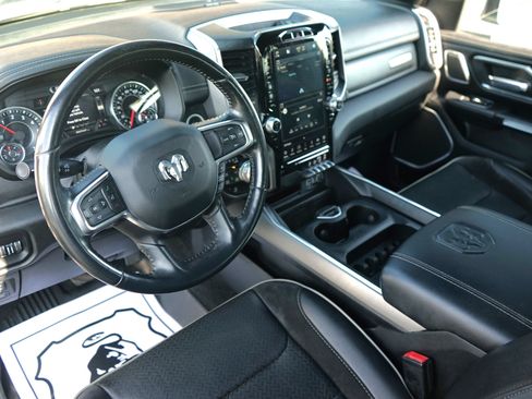 Used 2023 RAM 1500 Laramie AWD/4WD image 16