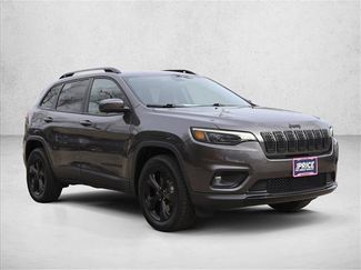 Used 2020 Jeep Cherokee Latitude Plus AWD/4WD video 3