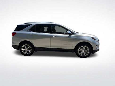 Used 2018 Chevrolet Equinox Premier AWD/4WD image 13