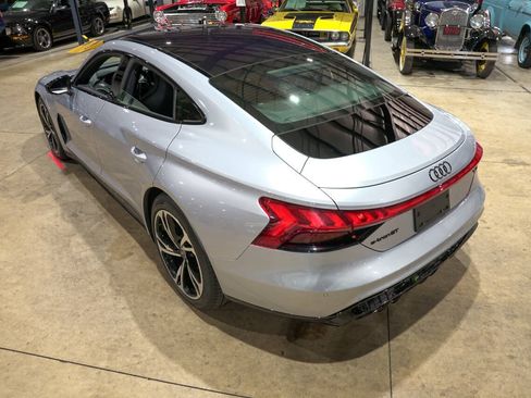 Used 2022 Audi e-tron GT Premium Plus w/ Performance Package AWD/4WD image 16