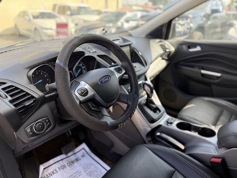 Used 2016 Ford Escape SE w/ SE Leather Comfort Package image 13