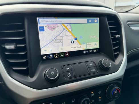 Used 2023 GMC Acadia SLT w/ Elevation Edition image 28