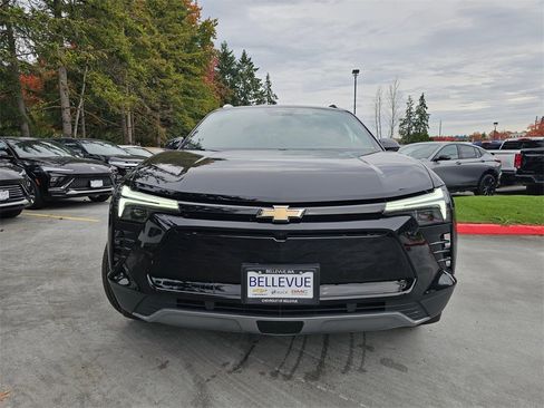 New 2026 Chevrolet Blazer EV LT image 2