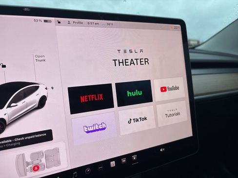 Used 2022 Tesla Model 3 Performance image 25