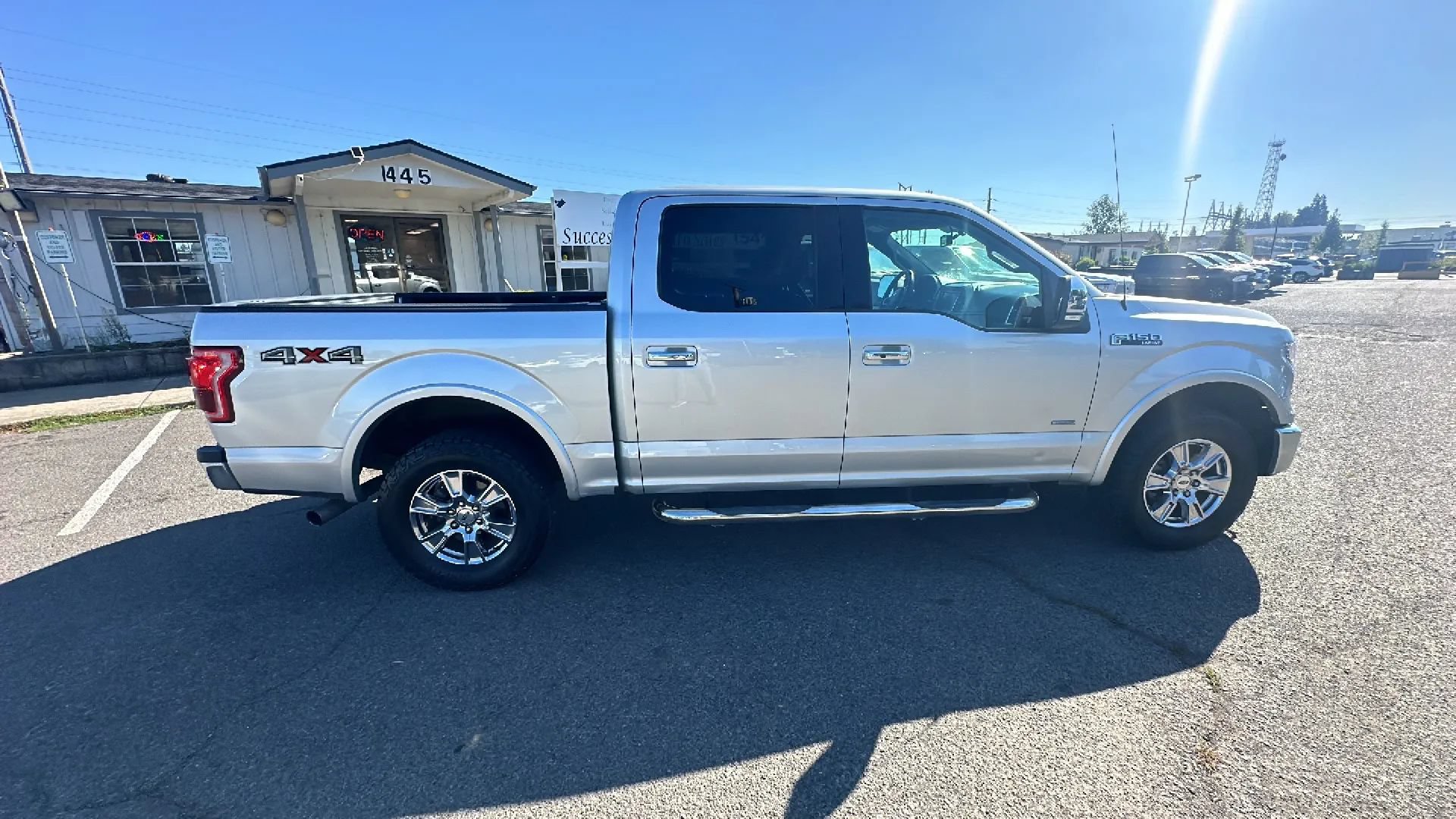 Used 2015 Ford F150 Lariat AWD/4WD image 3