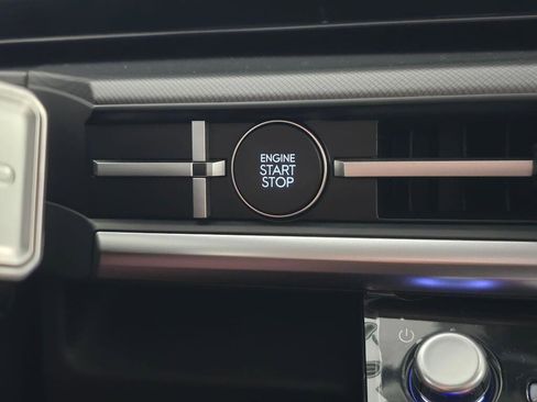 New 2026 Hyundai Santa Fe SE image 28