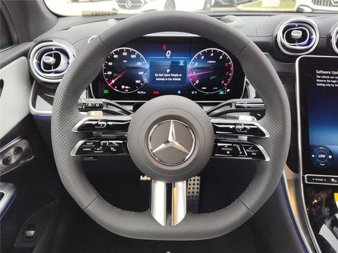 New 2026 Mercedes-Benz GLC 300 image 7
